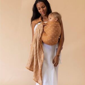 WildBird Linen Wrap Carrier